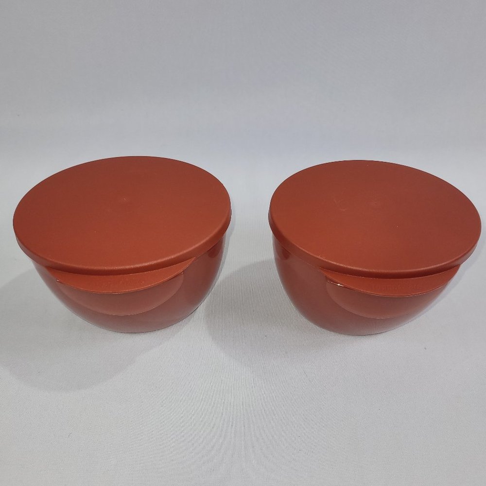 Tupperware Vintage 4626A Set 470ml Brown Plastic w Lid Storage Container